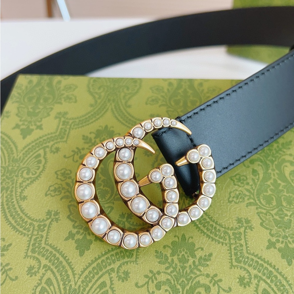 Gucci GG Pearl Buckle Women's Black Leather Belt Size 85 cm - Picture 6 of 6